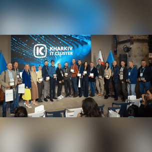 Понад 2 млн грн на безпекові проєкти в Харкові. IT-команду NIX відзначили нагородами за участь у соціальних ініціативах