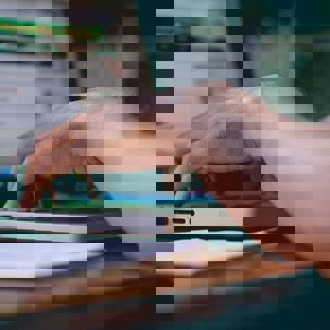 Представники IT-галузі критикують запропоновану Мінцифри форму працевлаштування IT-фахівців