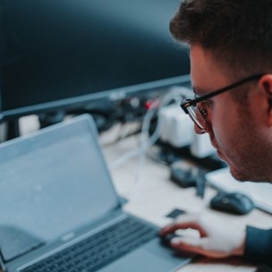 Розвиток IT-індустрії в умовах війни – волонтерство та поповнення бюджету